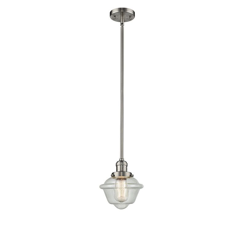 Oxford Mini Pendant shown in the Brushed Satin Nickel finish with a Seedy shade