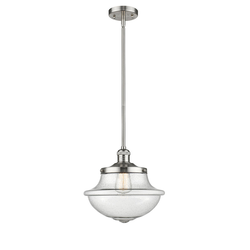 Oxford Mini Pendant shown in the Brushed Satin Nickel finish with a Seedy shade